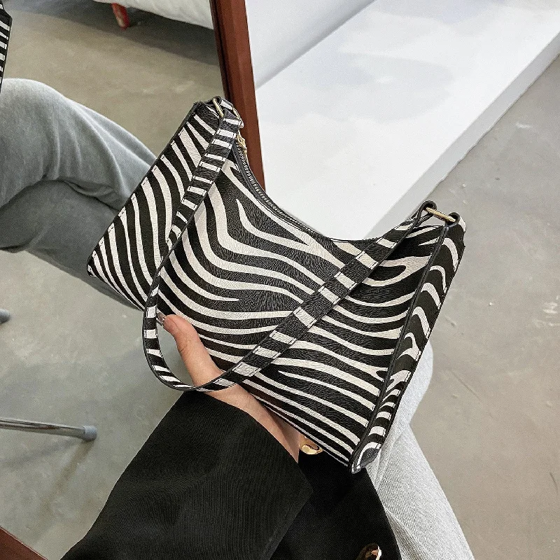 Handbag Deals You'll LoveContemporary Casual Deals Wholesale Contrasting Print Shoulder Bag Handbag Deals You'll LoveContemporary Casual Deals Wholesale Contrasting Print Shoulder Bag