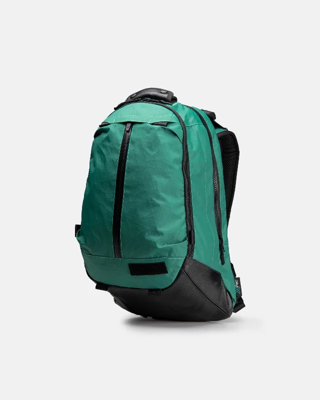 R102-ADV "Clamshell 20L" Cadmium Green