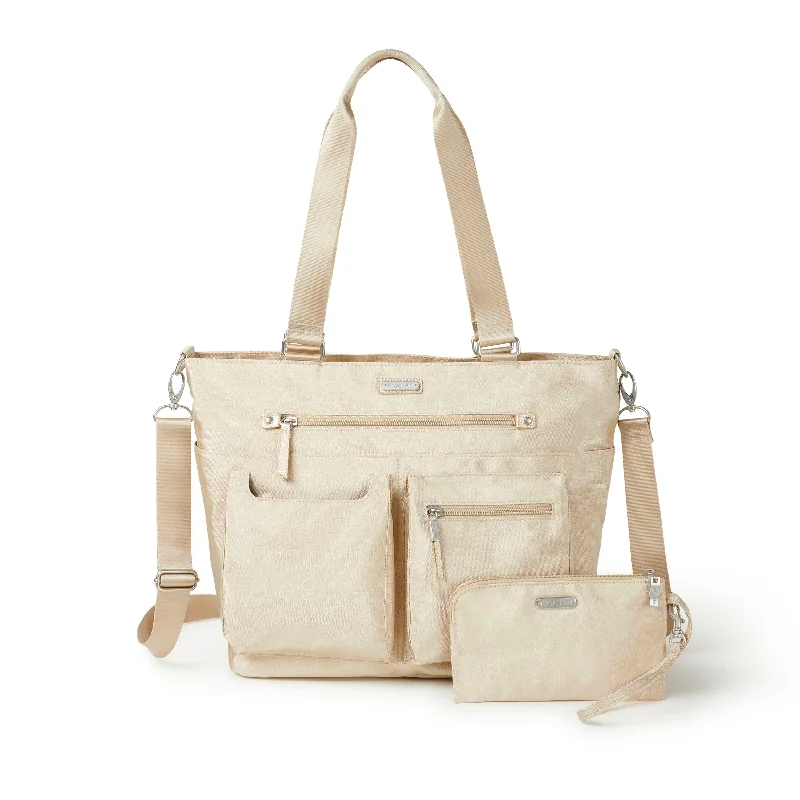 Baggallini Any Day Tote