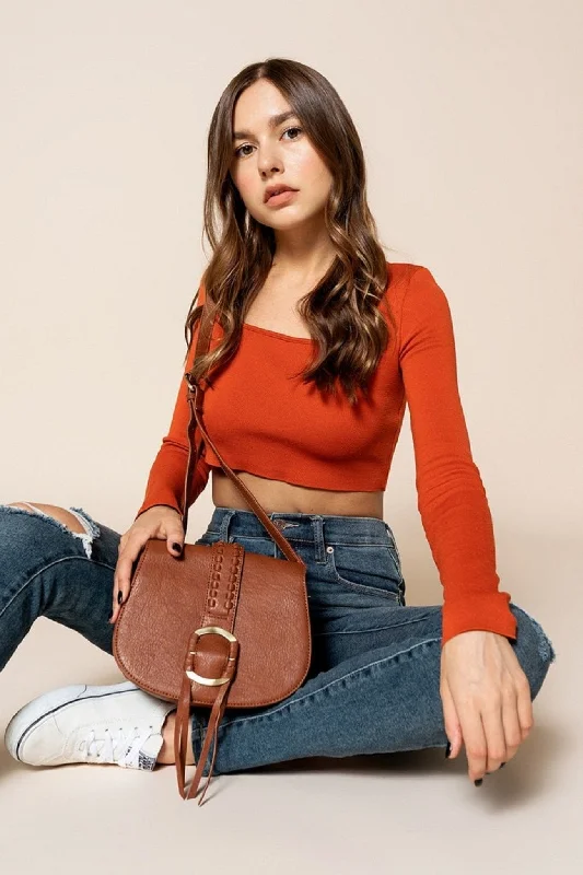 M2266 Georgie Front Detail Crossbody