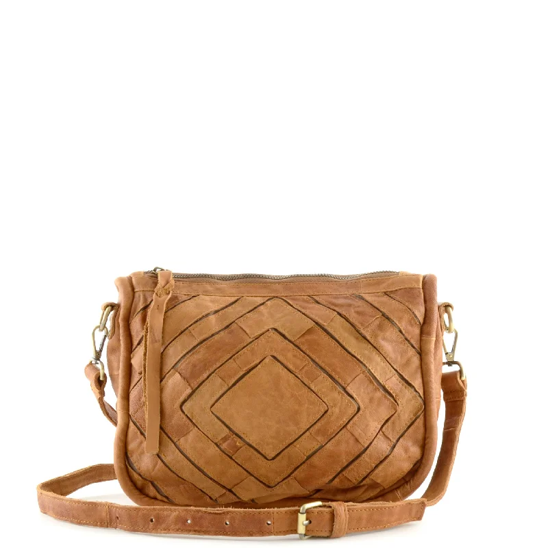 Benecio Crossbody Camel