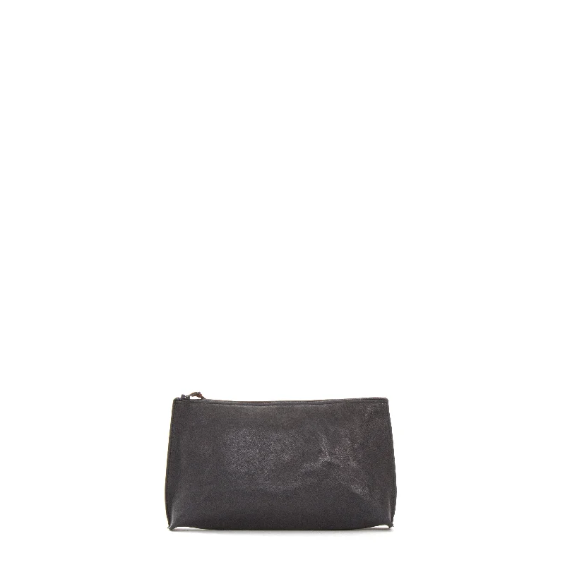 ESSENTIAL POUCH BASALT RUMPLED SHEEPSKIN