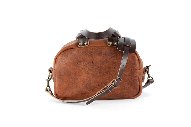 HOFFMAN LEATHER CROSSBODY BAG - SADDLE